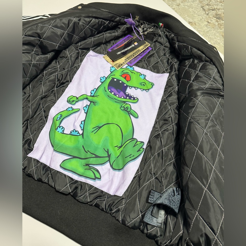 Hardsoda Skeleton Bones Varsity Jacket Black Faux… - image 8